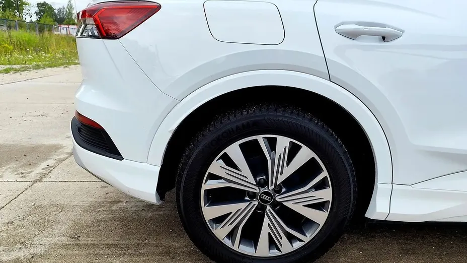 AUDI Q4 Q4 e-tron 35 52kWh Advanced