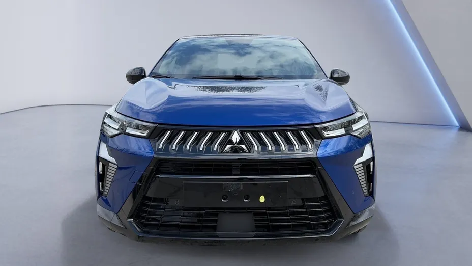 MITSUBISHI Grandis Grandis 1.3T mHEV Intense Style Cold DCT Nowy