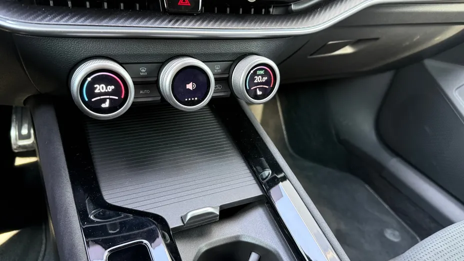 SKODA Superb Superb 1.5 TSI Plug-in Hybrid Sportline DSG Nowy