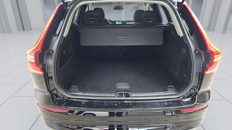 VOLVO XC60 XC60 B4 B Essential aut