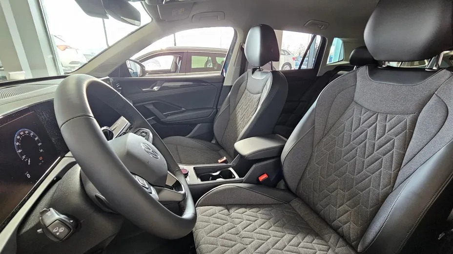 VOLKSWAGEN Tiguan Tiguan 2.0 TDI Life Plus DSG Nowy