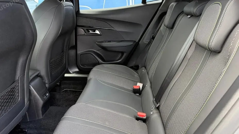 PEUGEOT 2008 -