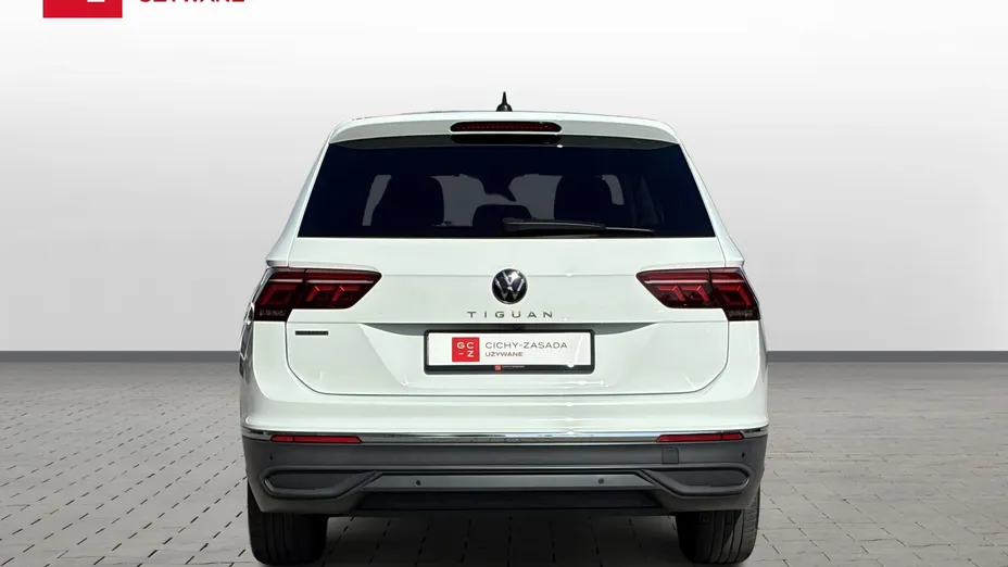 VOLKSWAGEN Tiguan Allspace -
