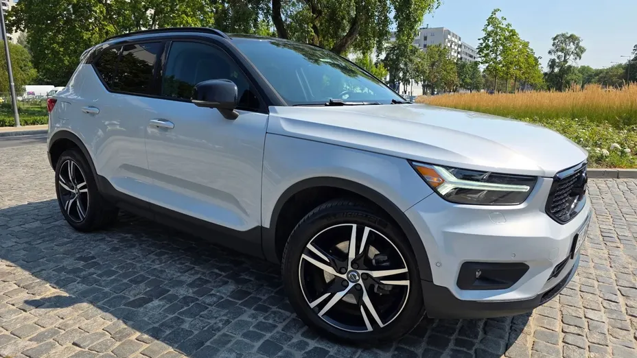 VOLVO XC40 XC40 T5 AWD R-Design aut