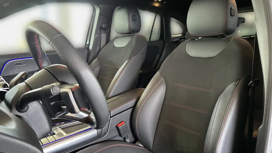 MERCEDES-BENZ GLA GLA 200 mHEV AMG Line 7G-DCT