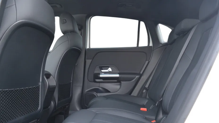 MERCEDES-BENZ GLA GLA 200 Nowy