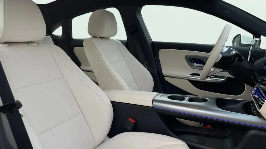 MERCEDES-BENZ CLA CLA 200 58kWh Nowy