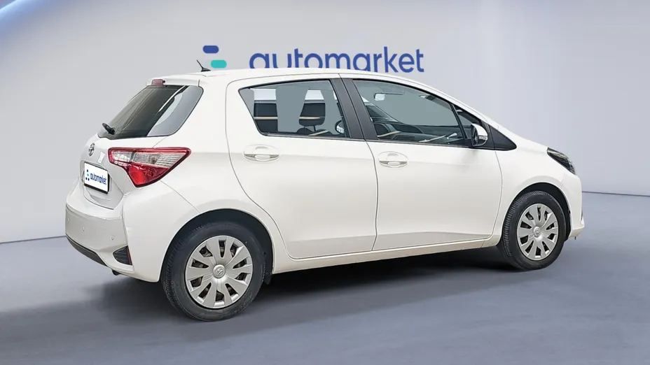 TOYOTA Yaris Yaris 1.0 Active