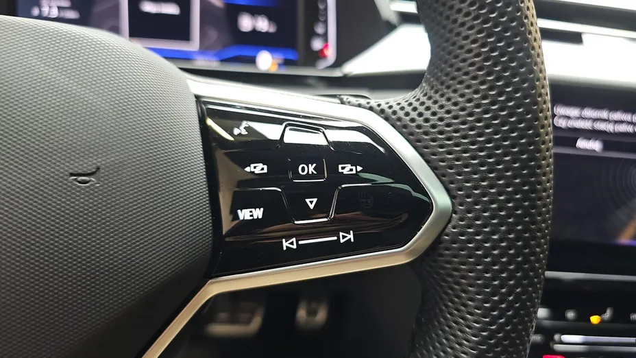 VOLKSWAGEN Arteon Arteon 2.0 TSI R-Line DSG