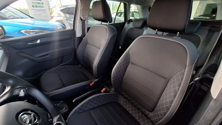 SKODA Fabia Fabia 1.0 TSI Ambition Plus DSG