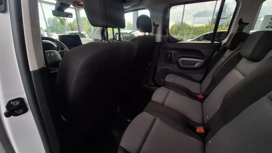 TOYOTA Proace City Verso Proace City Verso 1.2 D-4T Business