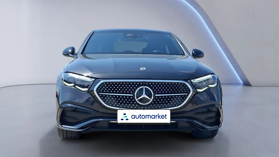MERCEDES-BENZ E Klasa E 300 de PHEV 4-Matic AMG 9G-Tronic