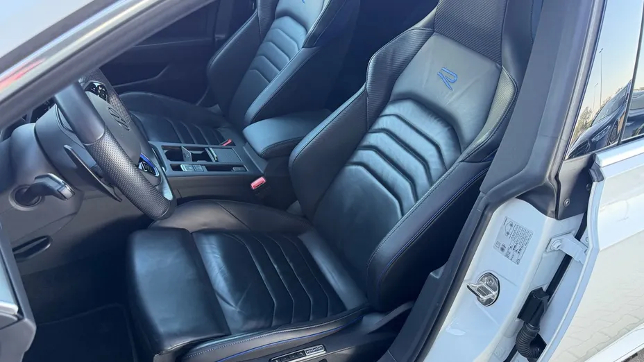 VOLKSWAGEN Arteon Arteon 2.0 TSI 4Motion R DSG