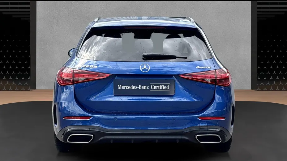 MERCEDES-BENZ C Klasa C 220 d mHEV 4-Matic AMG