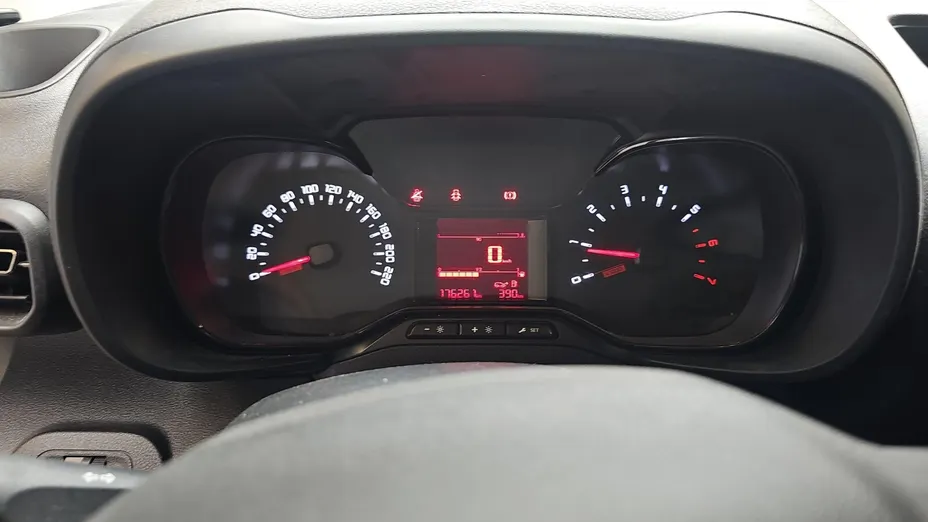 TOYOTA Proace City Proace City 1.5 D-4D Long 2,4t Active