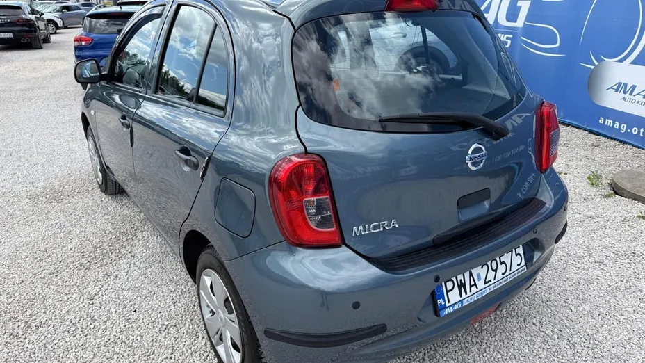 NISSAN Micra -