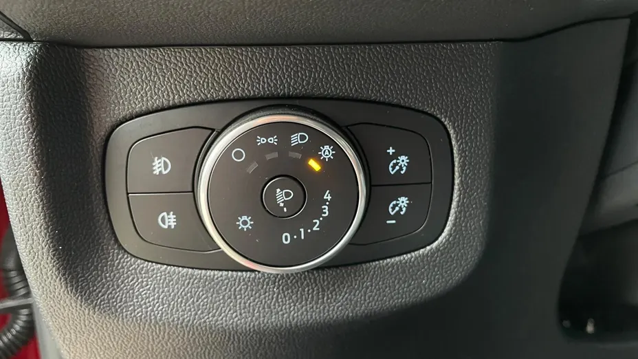 FORD Tourneo Courier Tourneo Courier 1.0 EcoBoost Titanium aut Nowy
