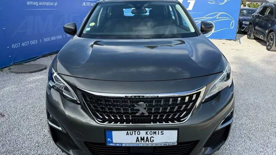 PEUGEOT 3008 -