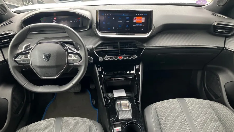 PEUGEOT 2008 2008 PureTech 130 Allure S&S EAT8