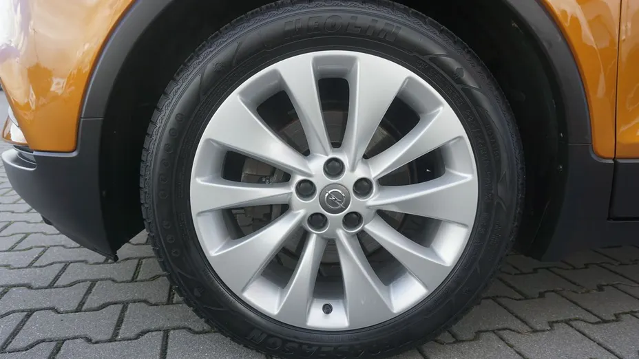 OPEL Mokka -
