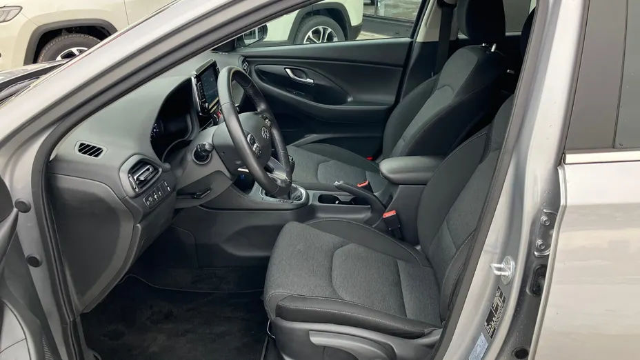 HYUNDAI i30 i30 1.0 T-GDI Smart