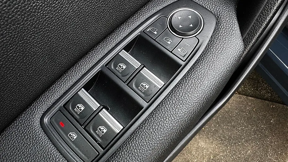 RENAULT Captur Captur 1.0 TCe Techno LPG