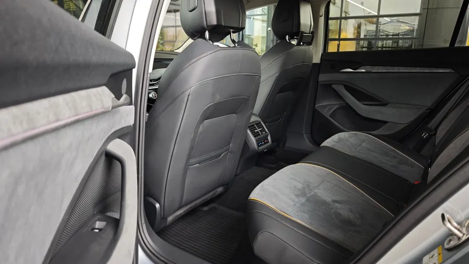 SKODA Superb Superb 1.5 TSI Plug-in Hybrid Selection DSG