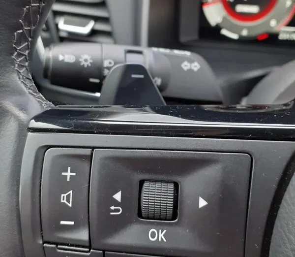 NISSAN Qashqai Qashqai 1.3 DIG-T mHEV N-Connecta Xtronic