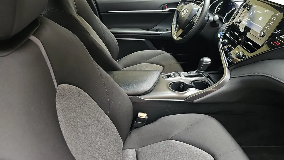 TOYOTA Camry Camry 2.5 Hybrid Comfort CVT