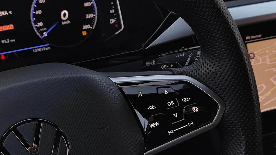 VOLKSWAGEN Arteon Arteon 2.0 TDI R-Line DSG