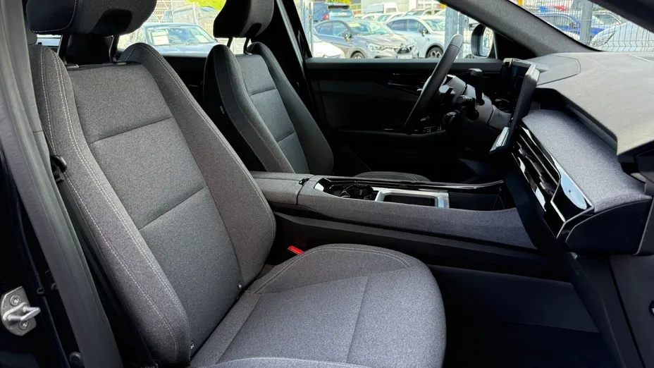 RENAULT Austral Austral 1.3 TCe mHEV Evolution aut