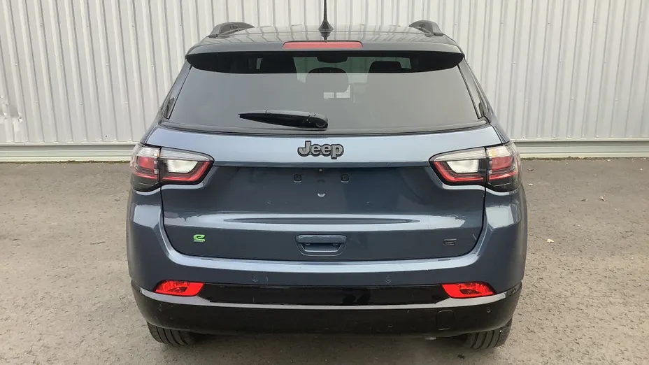 JEEP Compass -