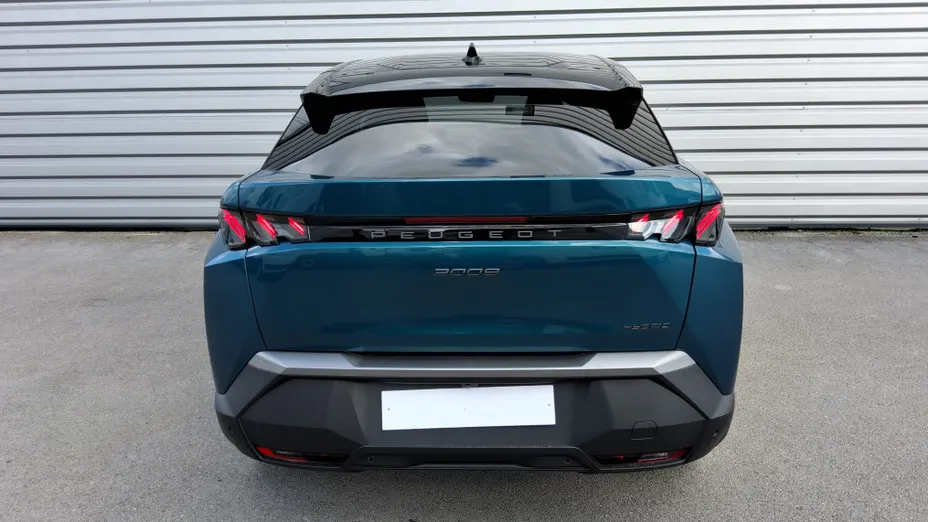 PEUGEOT 3008 -