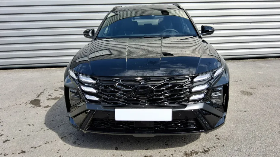 HYUNDAI Tucson -