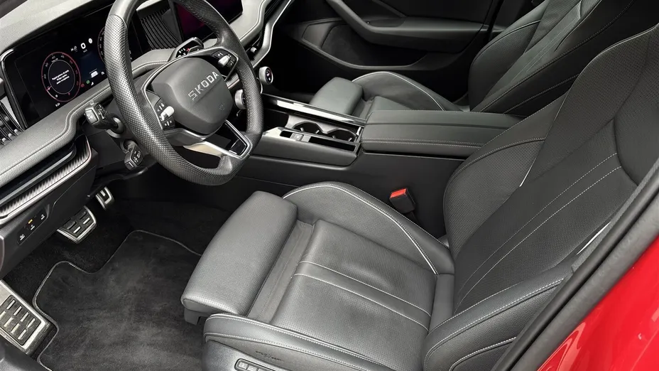 SKODA Superb Superb 2.0 TDI SCR 4x4 Sportline DSG
