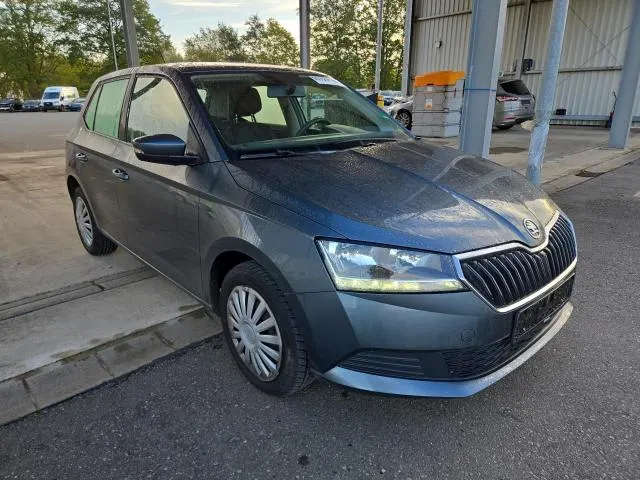SKODA Fabia -