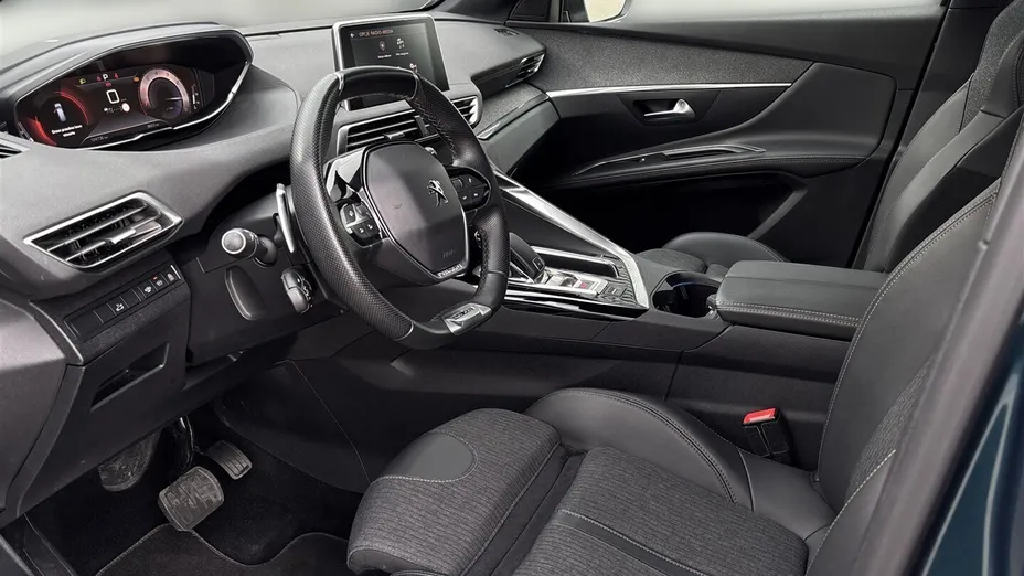 PEUGEOT 5008 5008 1.6 PureTech GT S&S EAT8