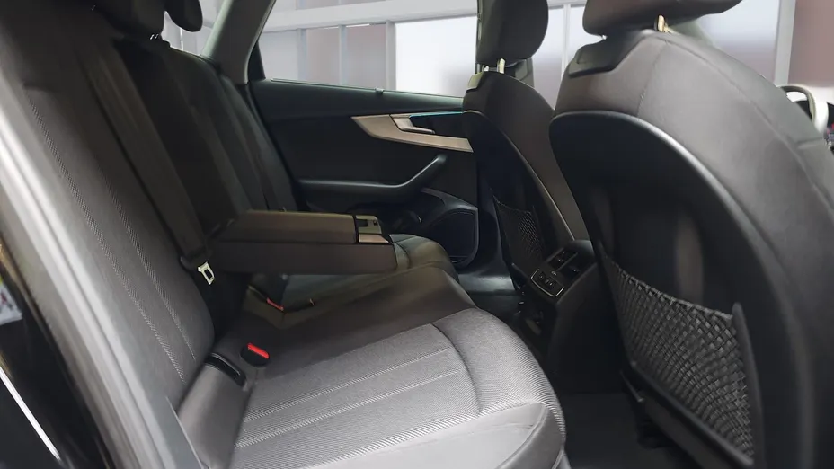 AUDI A4 A4 40 TFSI mHEV Quattro S tronic