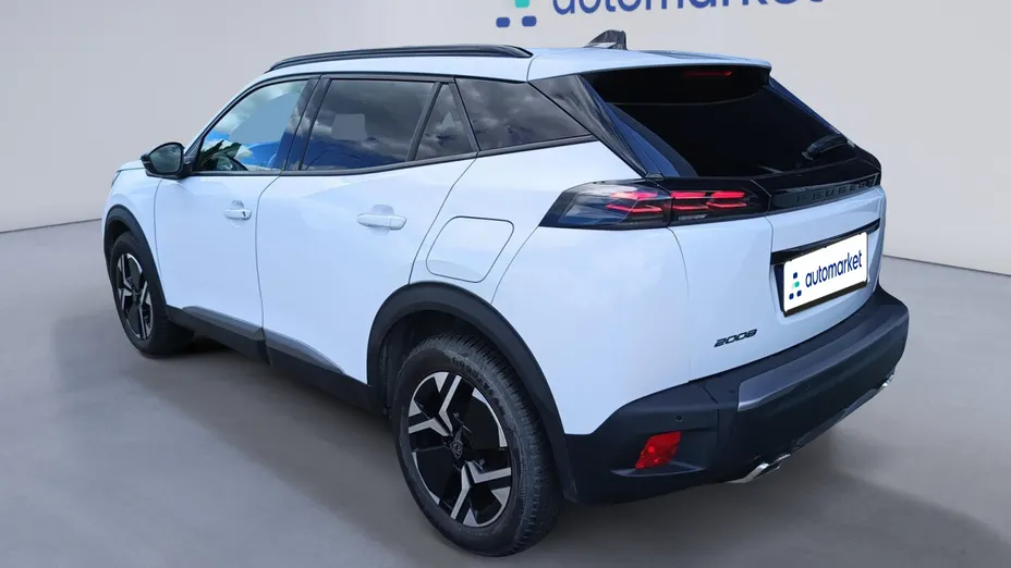 PEUGEOT 2008 2008 PureTech 130 Allure S&S EAT8