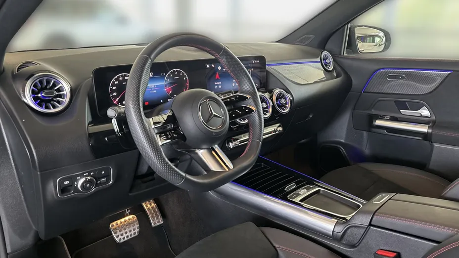 MERCEDES-BENZ GLA GLA 200 mHEV AMG Line 7G-DCT