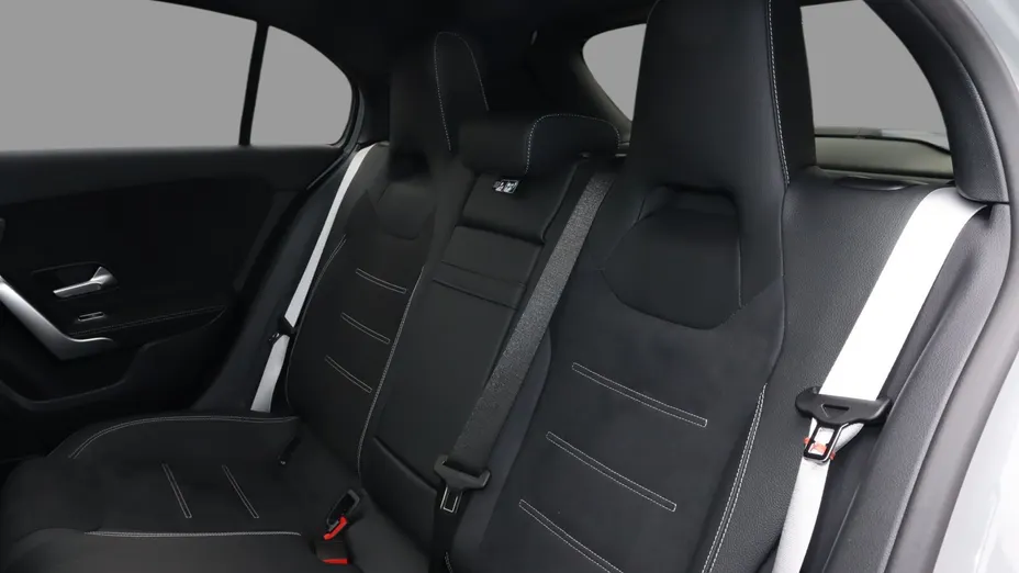 MERCEDES-BENZ A Klasa A 220 4-Matic AMG Line 8G-DCT