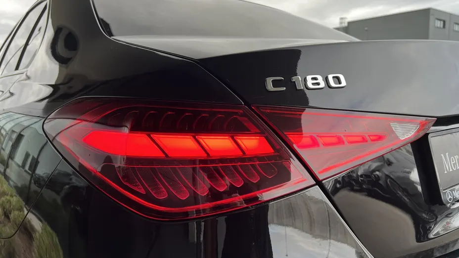 MERCEDES-BENZ C Klasa C 180 mHEV AMG