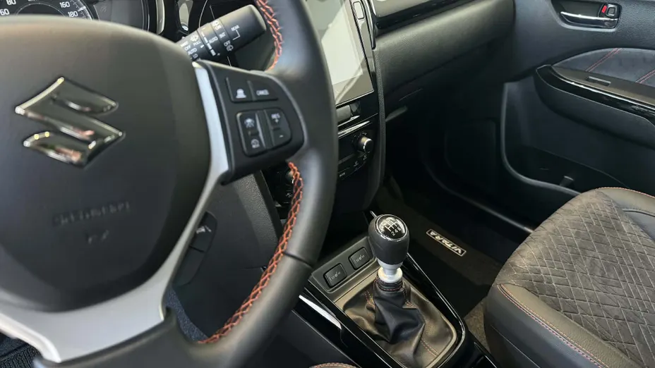 SUZUKI Vitara Vitara 1.4 Boosterjet mHEV Elegance 2WD Nowy