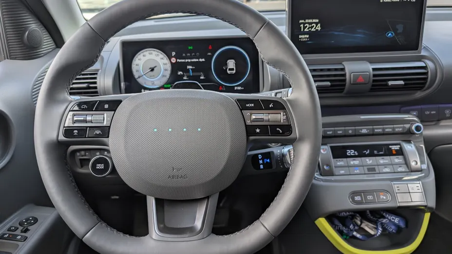 HYUNDAI Inster Inster 49kWh Inster Cross Smart Nowy