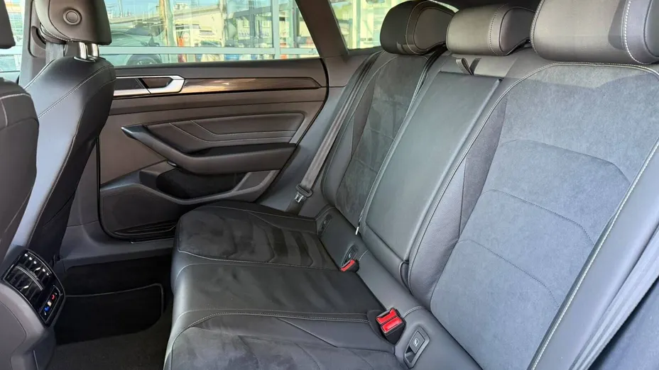 VOLKSWAGEN Arteon Arteon 2.0 TSI R-Line DSG