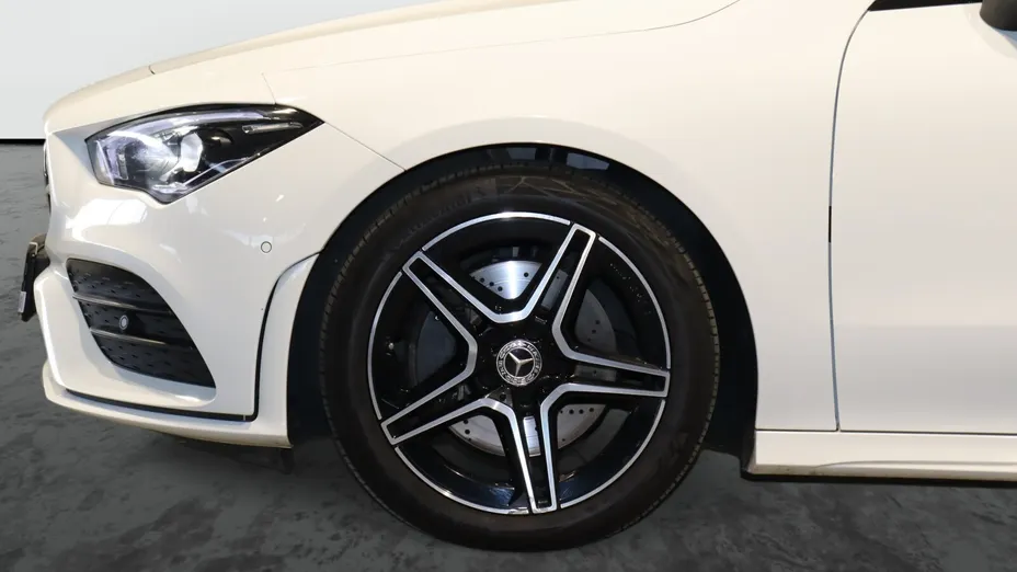 MERCEDES-BENZ CLA CLA 200