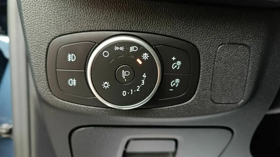 FORD Focus Focus 2.0 EcoBlue Titanium aut