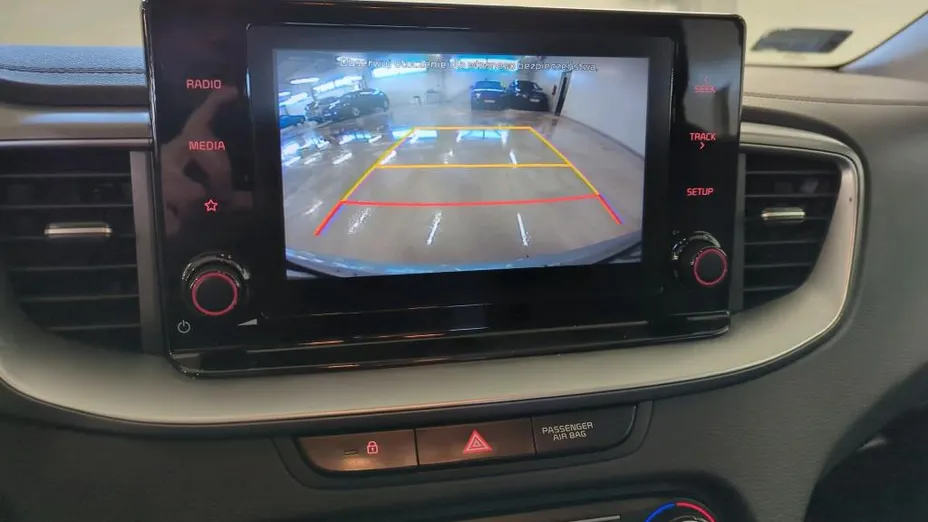 KIA Cee'd Ceed 1.6 CRDi mHEV M