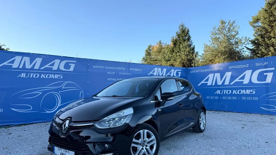 RENAULT Clio -