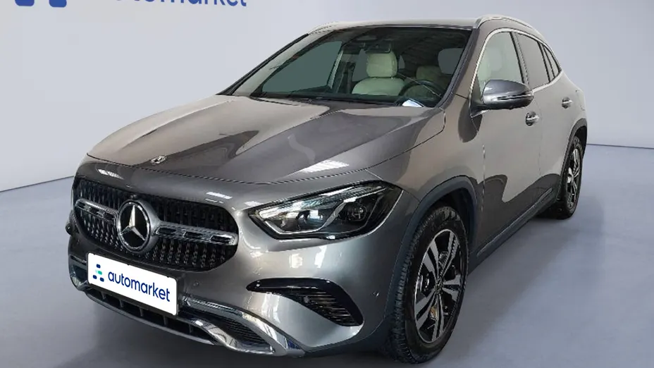 MERCEDES-BENZ GLA GLA 200 d Progressive 8G-DCT